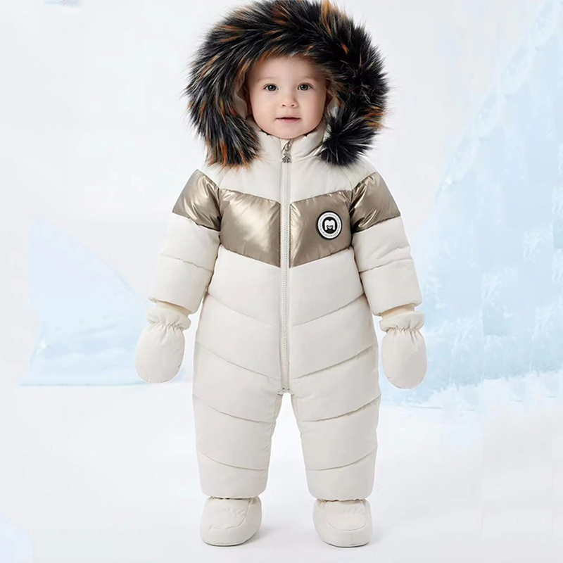Winter Clothing Baby - 冬新生児ロンパース手袋付き暖かい厚みのある女の赤ちゃん服フード付き男の子ジャンプスーツ子供服セット 0-18 ヶ月