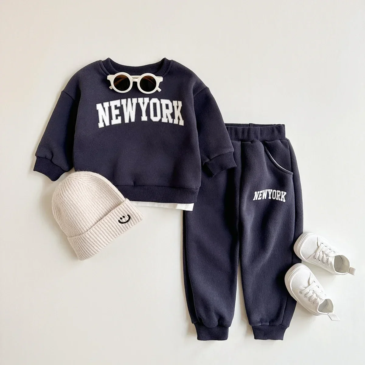 2 個ベビー服セット男の子女の子ニューヨークプリントスポーツ - Winter Clothing For 1 Year Old Girl のレビューと価格